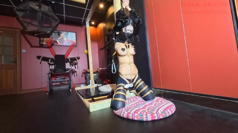 #意之窗工作室 《汤圆-倒数第一的惩罚》剧情向 柱子捆绑固定 鞭子抽打 nue腹 震动棒 失禁 舔niao k9训练 口j假阳 假yang排序 寸止训练下载地址