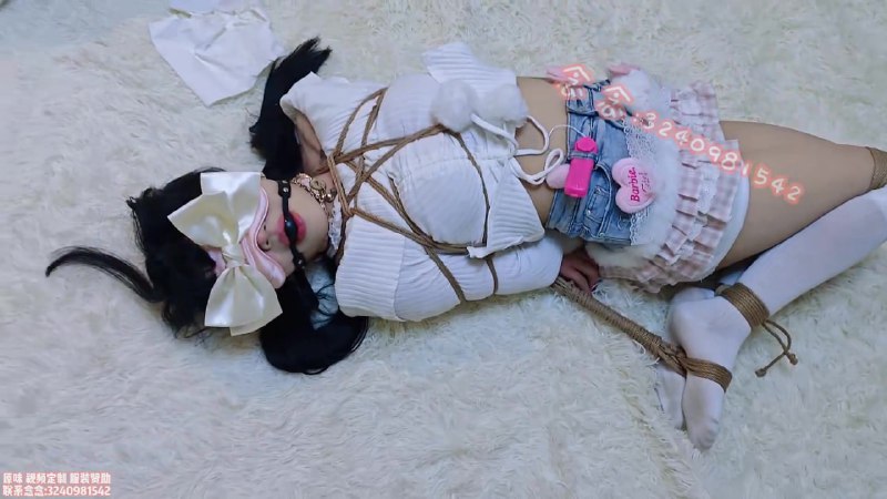 #司念念 过膝袜驷马挣扎 蒙眼堵嘴+口球流口水+td放置下载地址