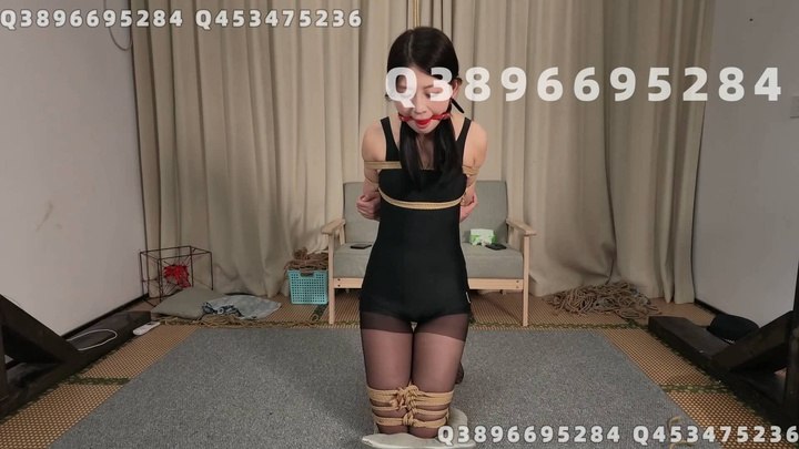 #象人工作室【花花】舞蹈服黑丝半吊缚，口球堵嘴特写！.mp4