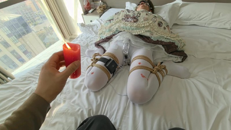 #FXX ◤暴走的小萝莉◢温水煮青蛙式的TJ会呈现出什么样的表现 无内白丝 内置震动玩具 电击器✙肛尾✙绞刑昏迷 高温蜡油刺痛的发出整栋楼都能听见的惨叫 花式驷马✙KJ训练吞J✙前后夹下载地址