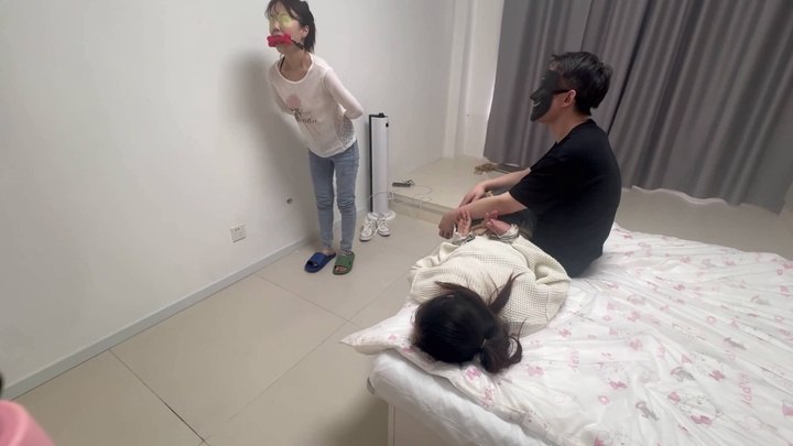 #束人映像【双人灌肠游戏+失禁惩罚挑战】（下部）.mp4