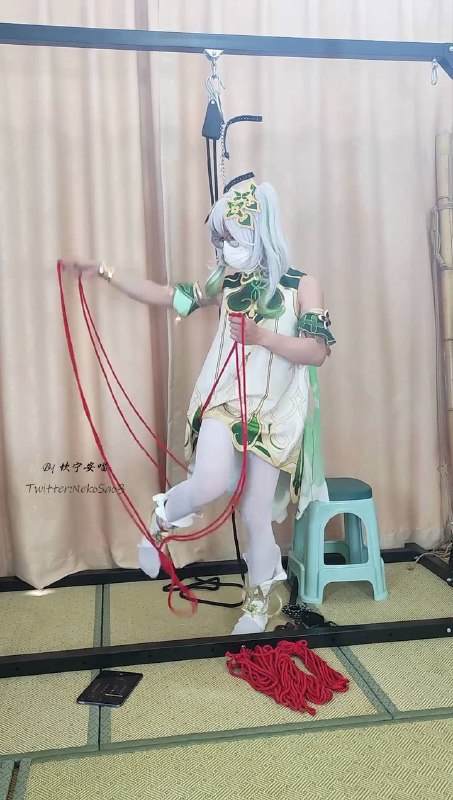 #坎喵 原神cos-草神折腿悬吊自缚+强高+多重电击.mp4