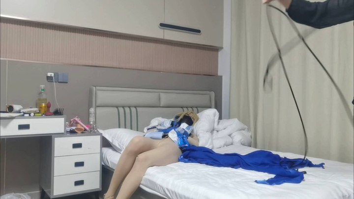 #hx0532 骑士芙露德莉丝的战败调教.~捆绑+TK+挣扎+口球+口水收集+肉丝.mp4